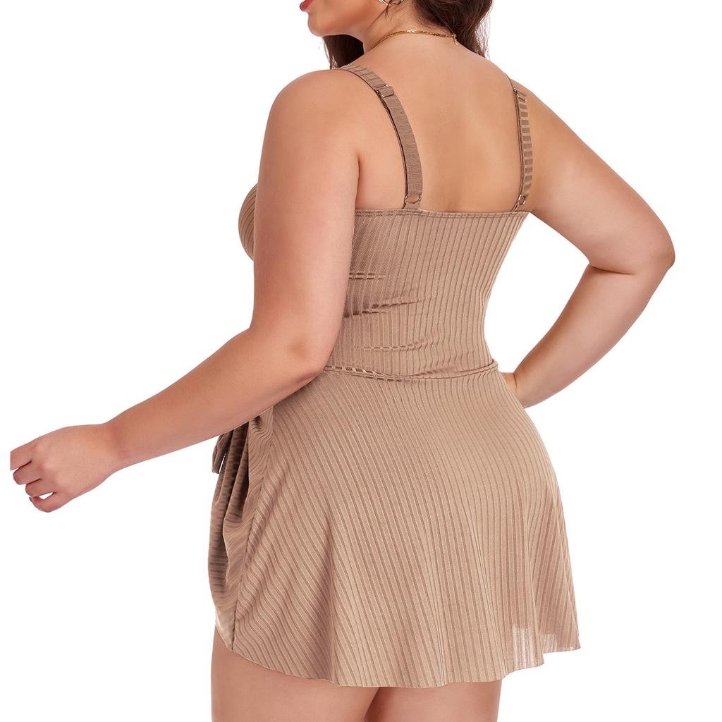 New Arrivals: Western-Style Plus-Size Swimwear — Women's One-Piece Swimsuit (Bikini Style) with Body-Flattering, Slimming Coverage
