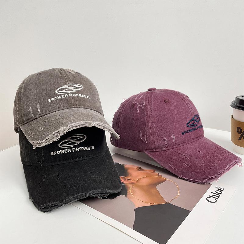 Washed hole baseball cap Four Seasons Versatile retro sunscreen men's and women's peaked caps Big head showing face Small sun hat
