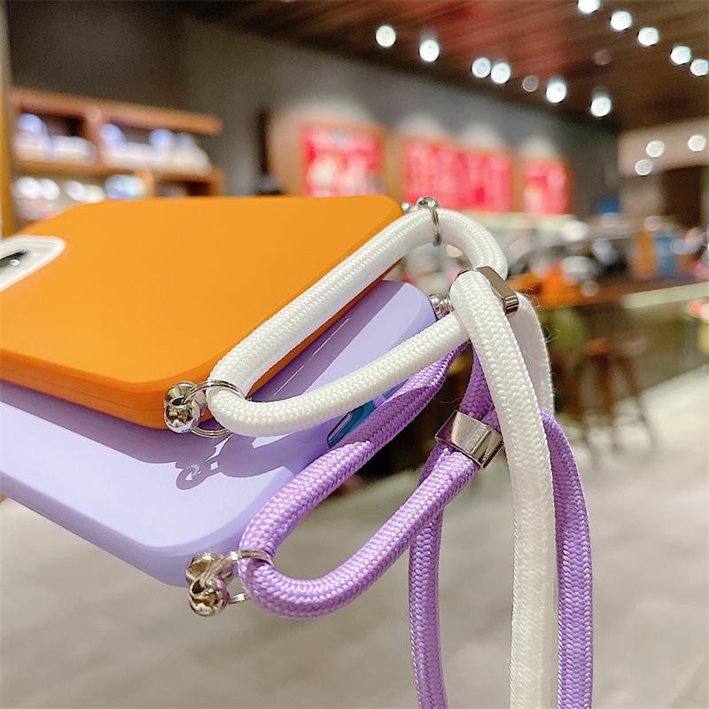 Smycz Crossbody miękki płynny silikonowy pokrowiec na Iphone 14 13 12 11 Pro Max X Xr Xs 14pro 13 pasek liny naszyjnik ze sznurka powiesić okładkę