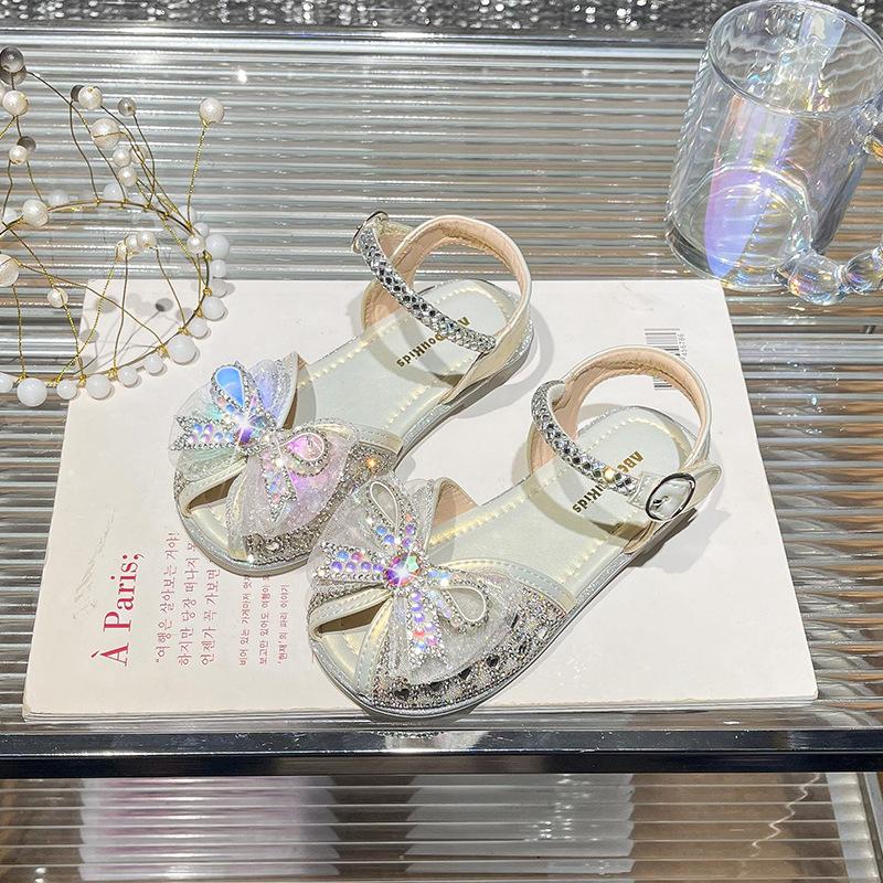 Children's luminous sandals 2026 season children's lights bow princess shoes lights rhinestone hollow sandals