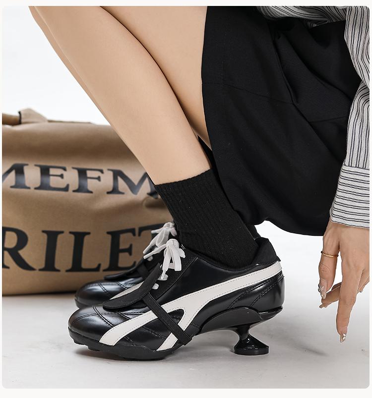 

Туфли Мэри Джейн с круглым носком, бантом-бабочкой, перекрестным ремешком и высоким каблуком, новинка 2025, неглубокие, с вырезом, балетки, модные женские туфли на липучке 35