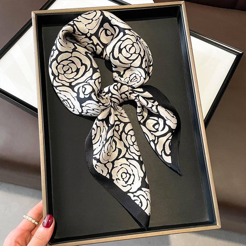 [Wholesale] Hangzhou Silk Black and White Rose Silk Medium Square Scarf Mulberry Silk Scarf Spring and Autumn Silk Scarf Versatile Scarf