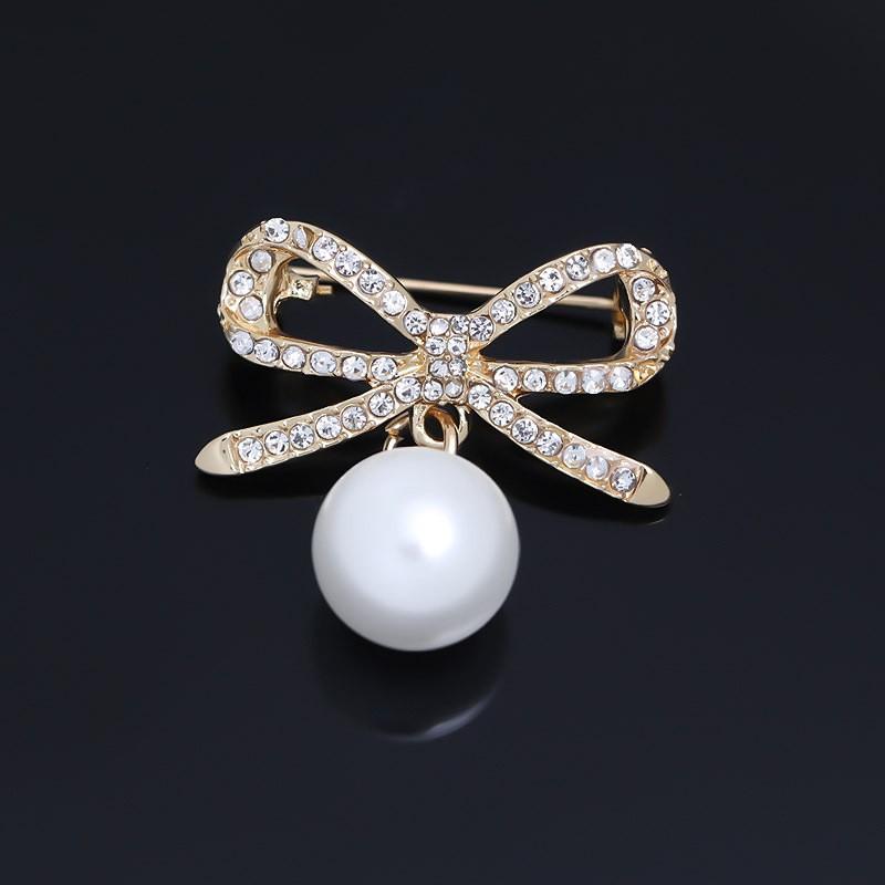 New Alloy Brooch High-end Sense Niche Women Spot High-end Pin Coat Suit High-end Versatile Corsage