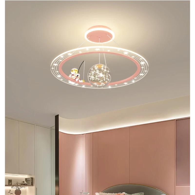 Children's room lamp simple modern star room light Nordic creative boy girl space astronaut bedroom chandelier