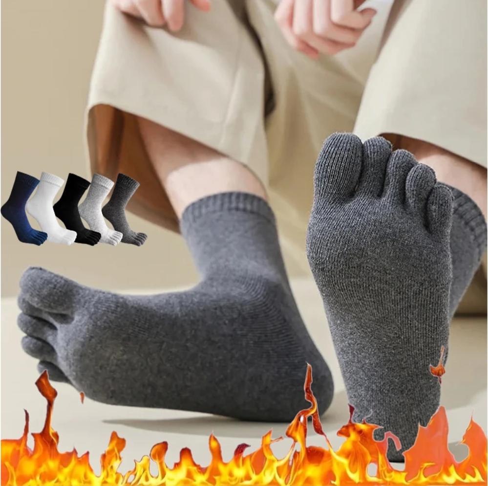 Men's fashion warm thickened padded comfortable casual socks, men's outdoor winter wear must have