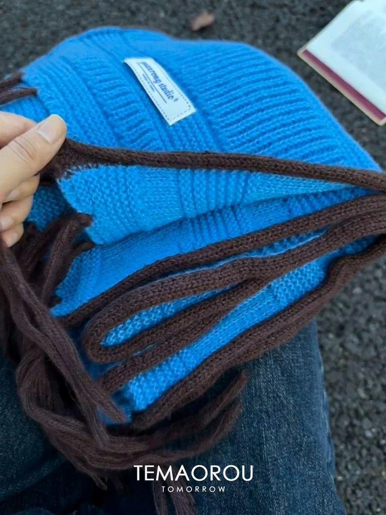 2025 Autumn/Winter Red Tassel Knitted Scarf: Women's Versatile High-End Whitening Neck Warmer & Shawl, Ideal Christmas Gift.