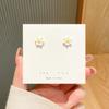 Sweet White Color Daisy Stud Earrings for Women Minimalist Small Flower Ear Jewelry Brincos Wholesale Birthday Gift