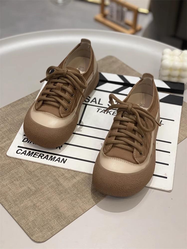 Thick-soled Breathable Versatile Board Shoes Women's 2024 Autumn New Single Shoes Comfortable Soft Soles Not Tired Feet Casual Sports Shoes