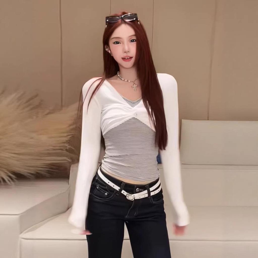 New Arrival Women's Sweet & Spicy Twisted Knot Slim Fit Color Block Stripe Two-Piece Look Long Sleeve Top