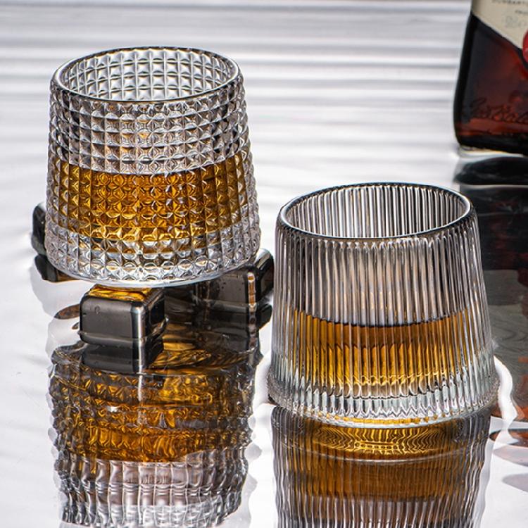 Whiskey Glasses Rotating Cups 2pcs Tumbler Men Drinking Cocktail Wine Rum Glass