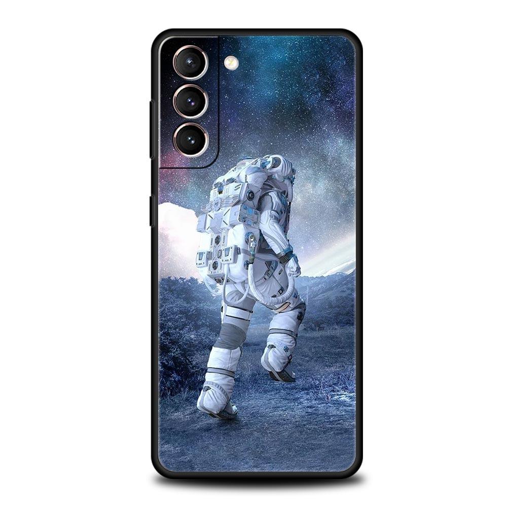 Cute Astronaut Moon Phone Case For Samsung Galaxy S23 S22 S21 S20 FE Ultra 5G S10 S10E S9 S8 Plus 10 20 Silicone Cover Bumper