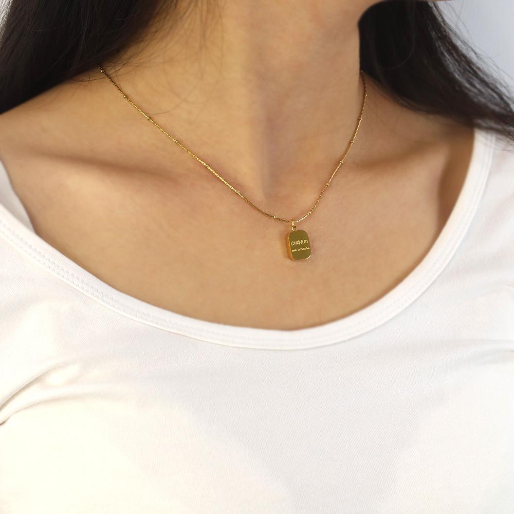 Accessories Light Luxury Niche Design Clavicle Chain High Sense Letter Square Pendant Titanium Steel Necklace Women'S Summer