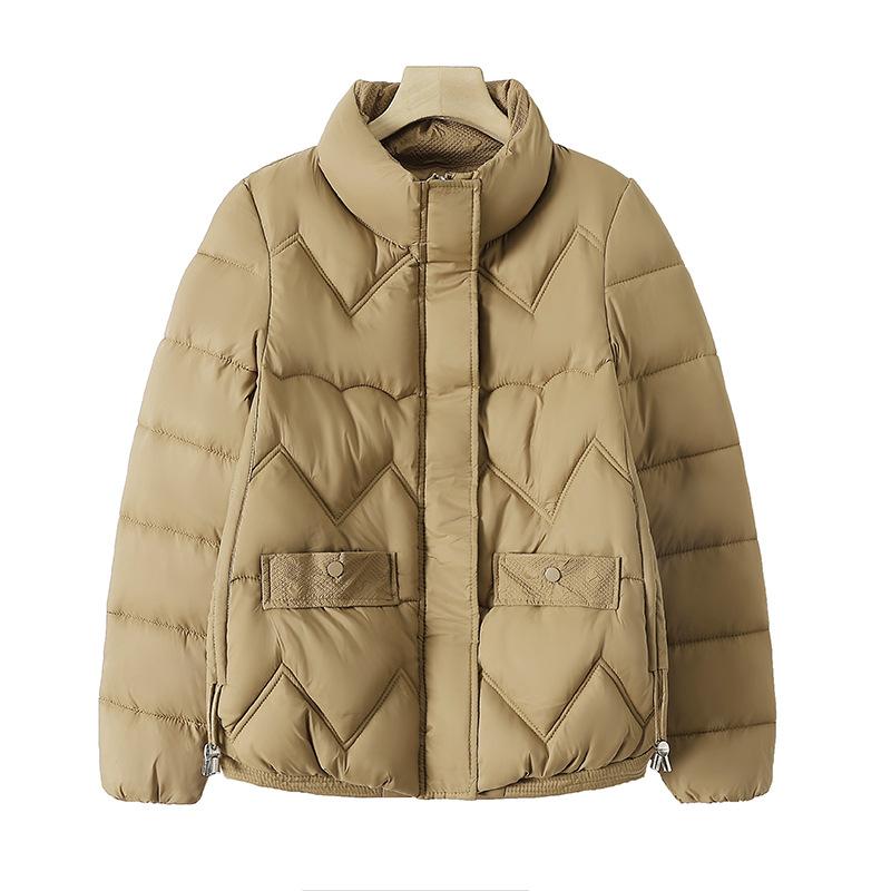 

Пуховая одежда женская короткая новая со стойкой воротником зимняя хлопковая одежда женская маленькая свободная утолщенная хлопковая куртка модная XXL130-72.5 kg хаки