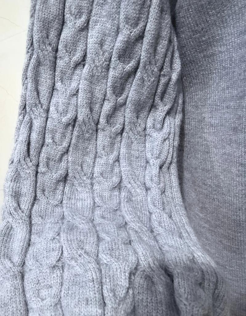 Open-shoulder Loose Semi-turtleneck Sweater with Lantern Sleeves