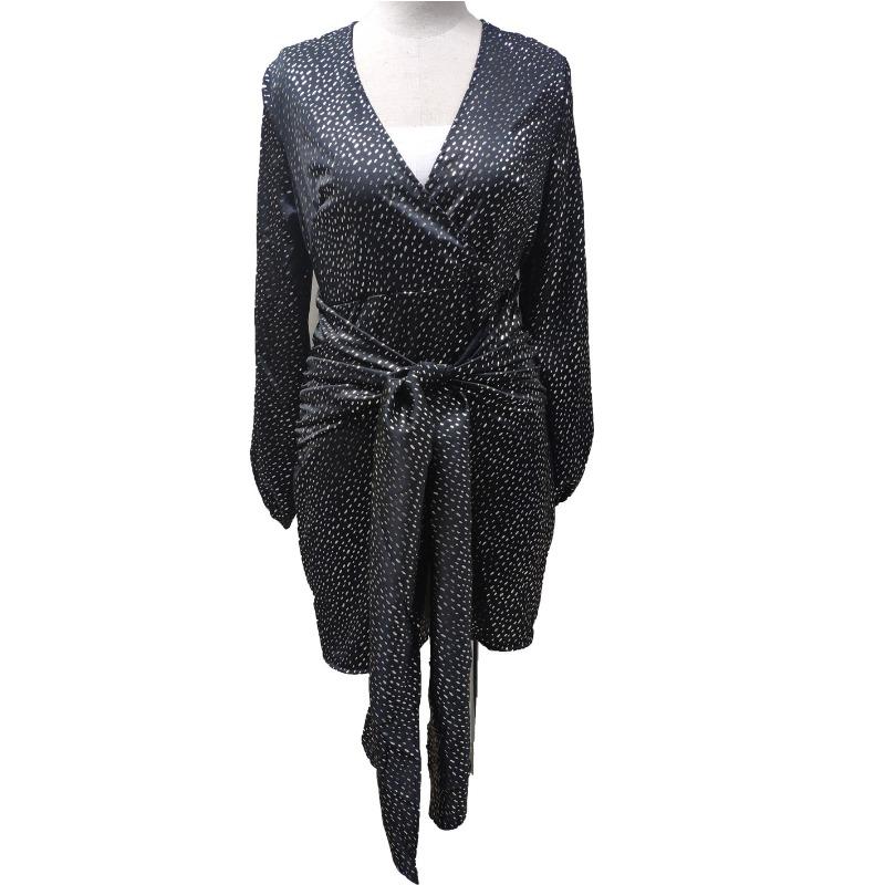 Women's Hot Gold Point V-neck Lantern Sleeve Ruffled Dress Dress Slim Sexy Lace-up Dress