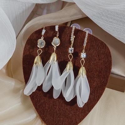 Silver Needle Korean Fashion Cat's Eye Stone Petal Tassel Earrings - Forest Series White Flower Design