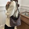 Trendy Korean Vintage Canvas Bucket Bag For Daily Commutes With Soft Structure And Magnetic Closure