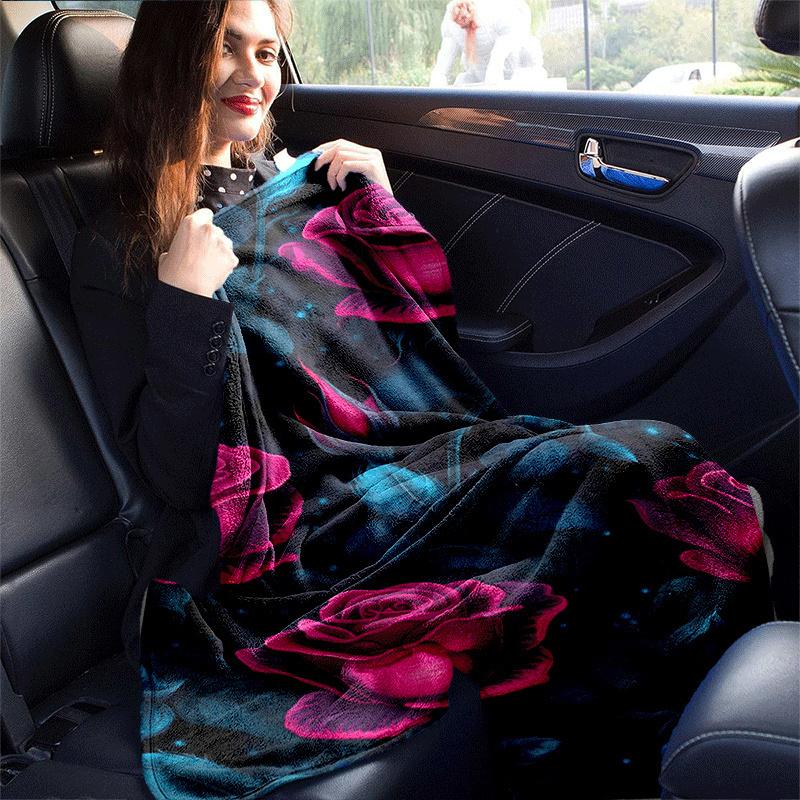1pc Rose Printing Lightweight Flannel Blanket, Comfortable and Warm Blanket, for Camping Sofa Bed and Couch Office, Suitable for Gift Blanket