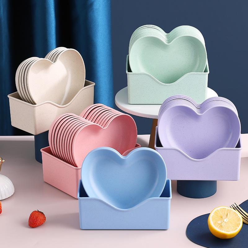 5-10PCS Creative Love Heart Bone Dish Household Food Grade Plastic Spit Bone Dish Party Snack Dinner Dishes Camping Dinnerware