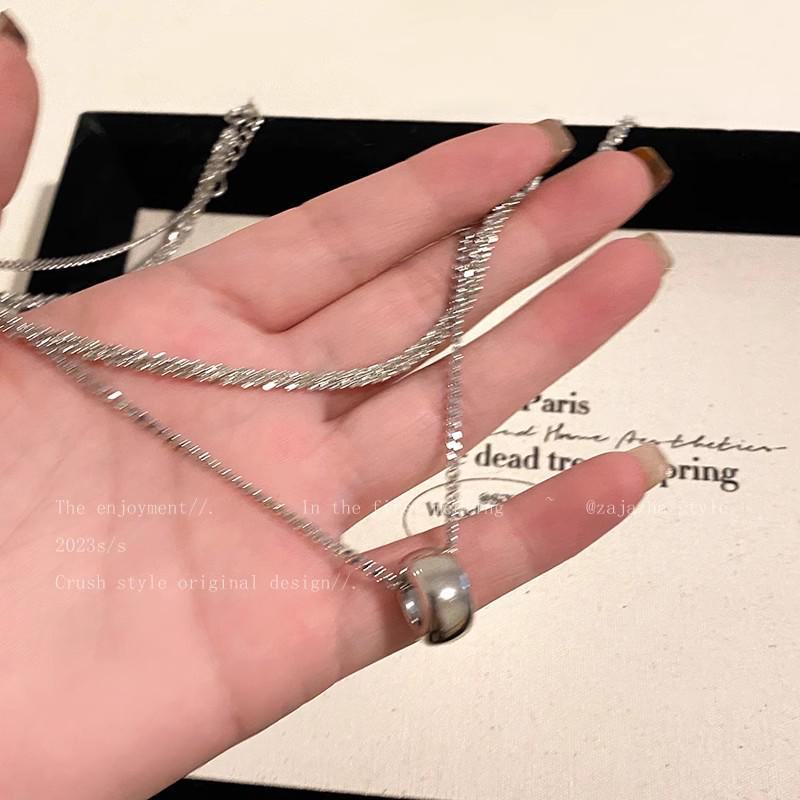 Sweet & Cool Style Double-Layered Ring Pendant Clavicle Necklace for Women
