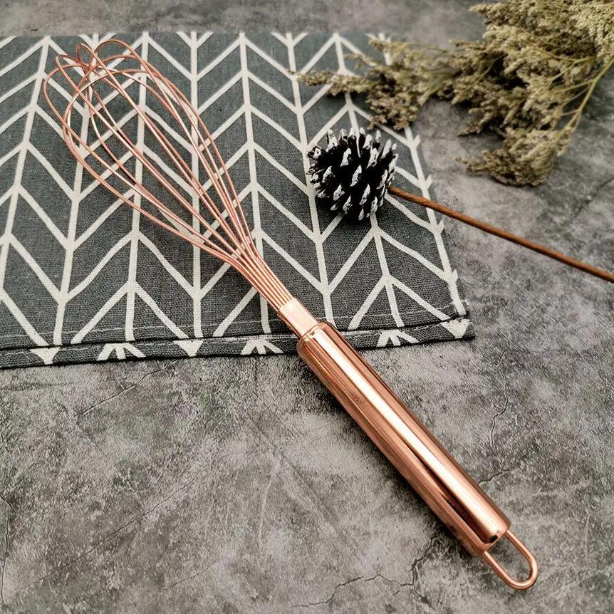 1Pcs Batedor de ovos de aço inoxidável dourado Batedor de ovos Misturador de ovos para assar Bolos Conjunto de ferramentas para assar Ovos domésticos Acessórios de cozinha para ovos