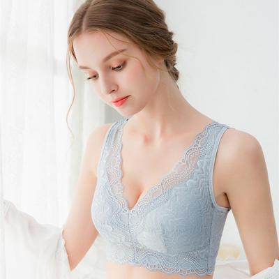 Dünne, leichte und verstellbare bügellose BHs für große Brüste - 195 Modelle verfügbar
