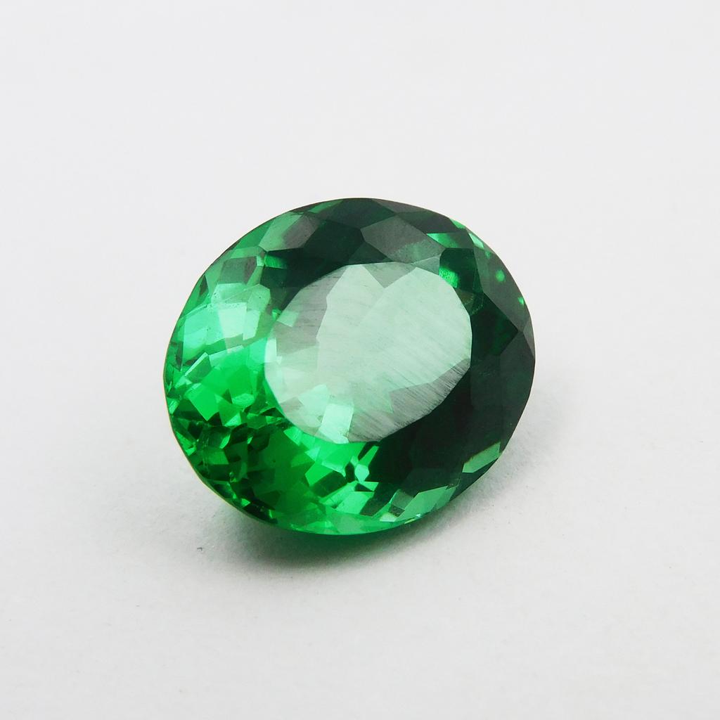 Excellent Oval Cut Natural Green Garnet 7.45 Carat Loose Gemstone
