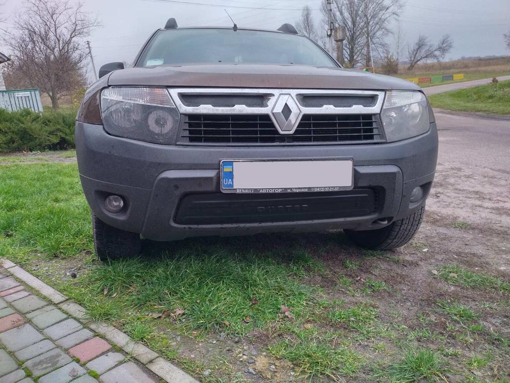 

Зимняя нижняя накладка на решетку Глянцевая для Renault Duster 2008-2017 гг