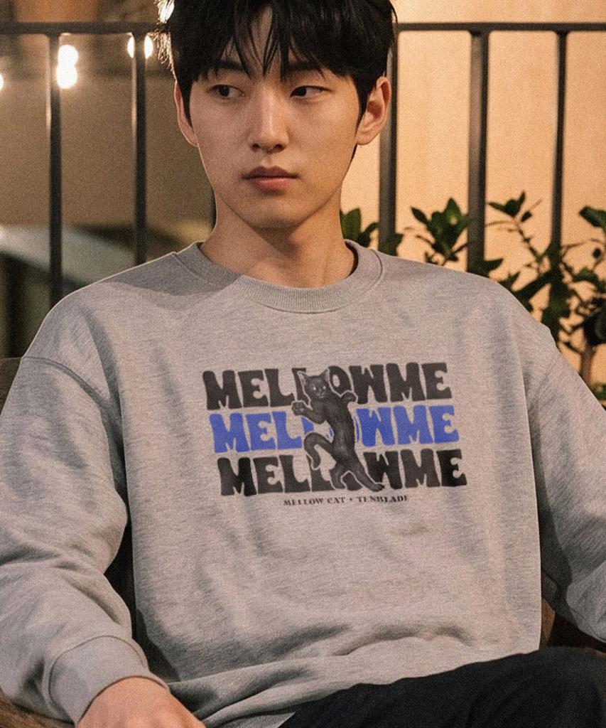 TENBLADE Premium Double-Sided/Fleece-Lined Mellow Cat Semi-Overfit 2-Color Graphic Sweatshirt