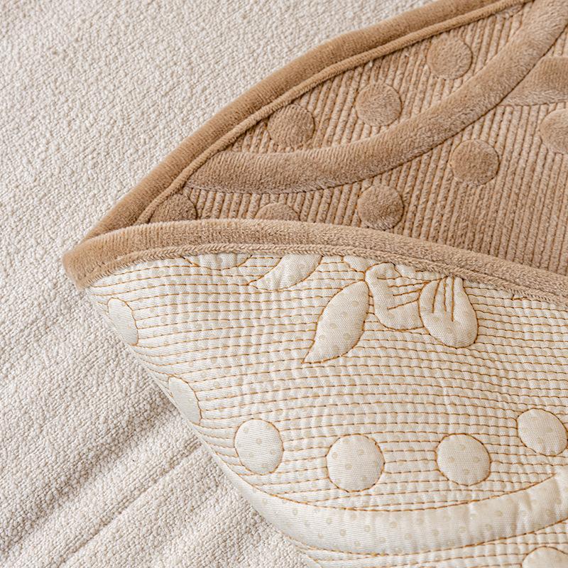 Irregular Special-Shaped Dutch Velvet Sofa Cushion Is Universal In All Seasons  New Non-Slip Seat Cushion, Sofa Cover Cover Cloth