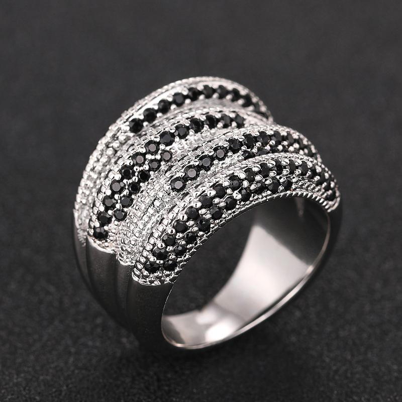 Stylish Lady Wide Ring with Black Crystal Stone Trendy Party Silver Color Finger Accessories for Women Statement Jewelry