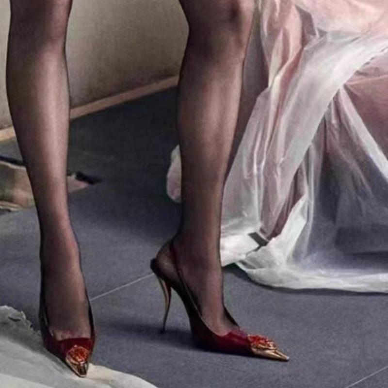 Fashion Ruby Emerald Pointed Stiletto Heel Wedding High Heels Sandals 2025 Internet Celebrant Women's Belt Documentary Shoes High Heels
