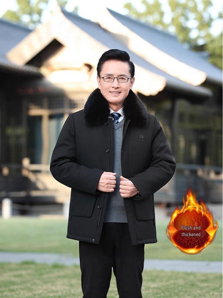 Men's Cotton Coat with Detachable Liner - Thickened Plus Velvet, Large Size Winter Jacket for Middle-Aged and Elderly.