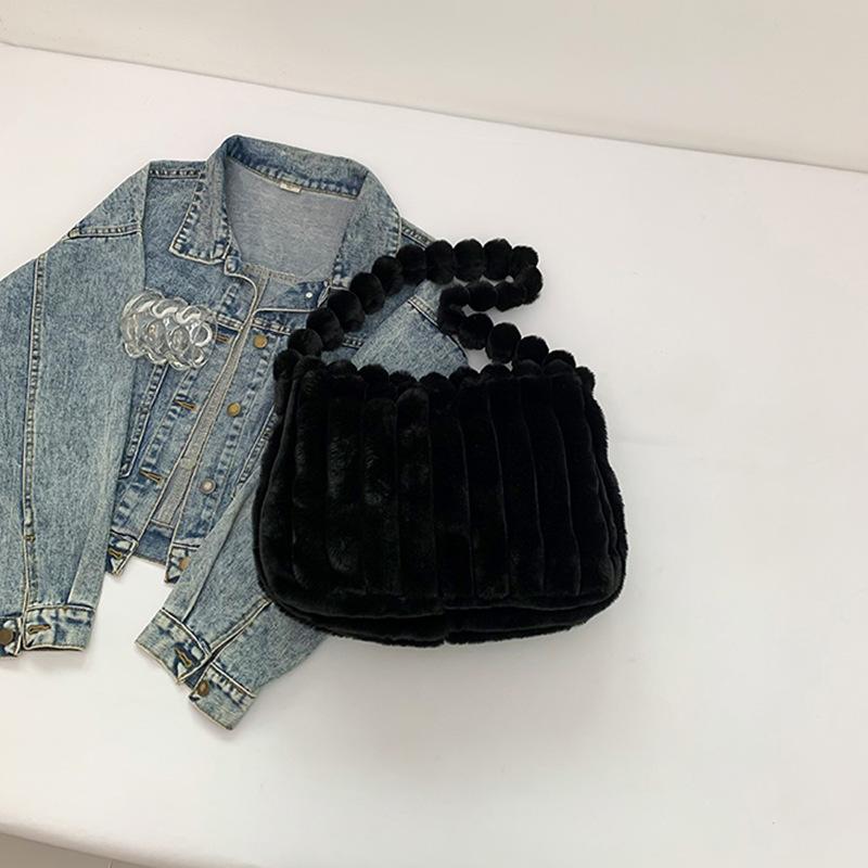 

Autumn new fashion shoulder bag niche design simple bag women s handbag large capacity tote bag чёрный