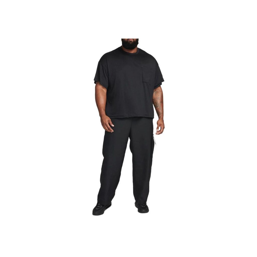 Nike Sportswear Tech Pack Solid Logo Pocket Design Crew Neck Loose Fit Short Sleeve T-Shirt Men Tops Black FB7392-010