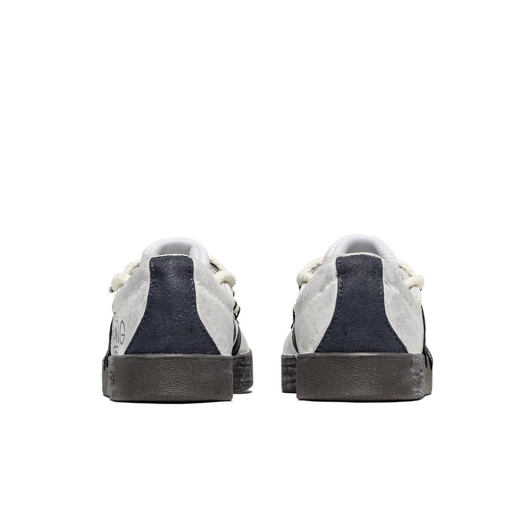 adidas Slip Resistant Abrasion Resistant Low Top Skateboard Shoes Unisex Black White HQ1802(Team800-)