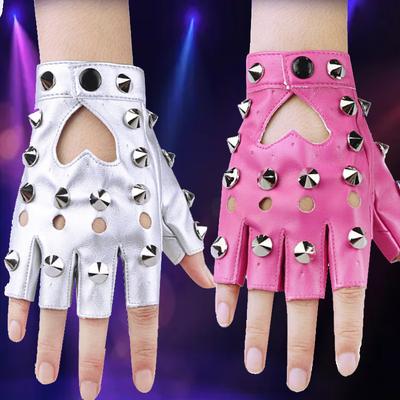 Accessori – Guanti e manopole
