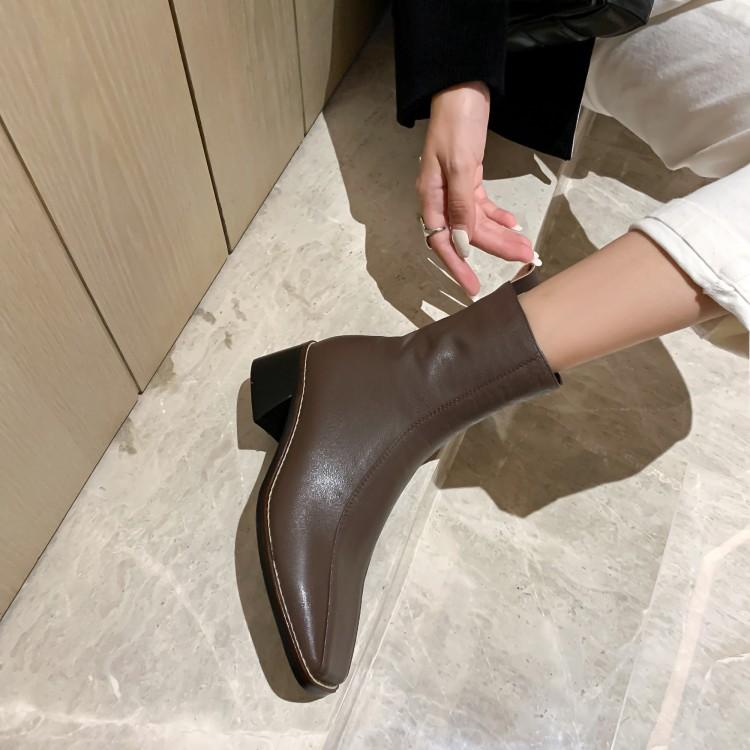 Fashion 2025 New Autumn Women Boots Genuine Leather Fashion Chelsea Boots for Women Square Toe Short Boots High Heels Ladies Shoes