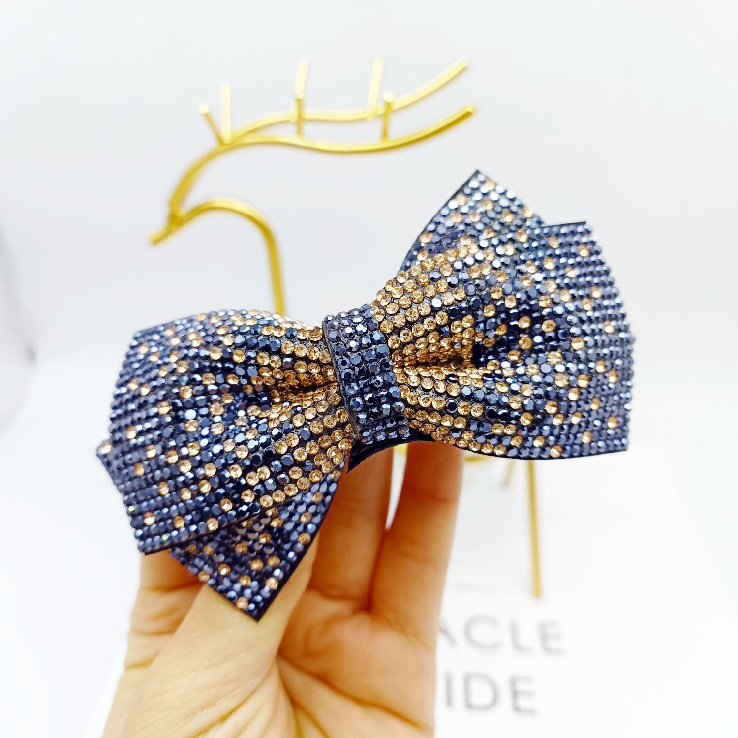 

Заколка-бантик со стразами: Блестящая корейская заколка для волос, элегантный головной убор для знаменитостей.