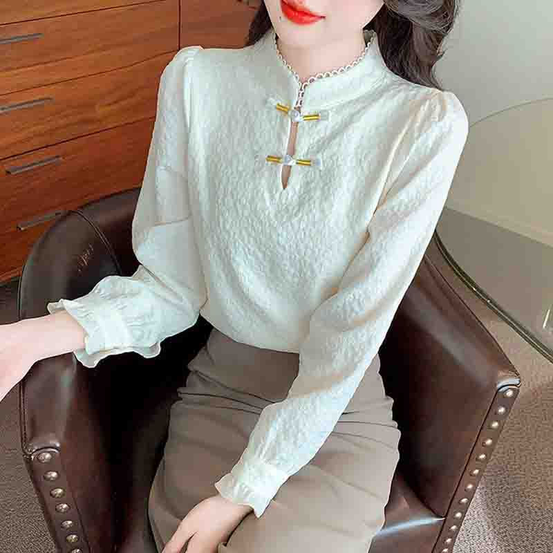 Fashion New 2024 Winter Chinese Style Long Sleeve Stand Collar Velvet Blouse Shirt Women Tops Blouses Shirts J807