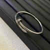Classico Chiodo Moda Versatile Solido Classico Bracciale per Coppia Bracciale