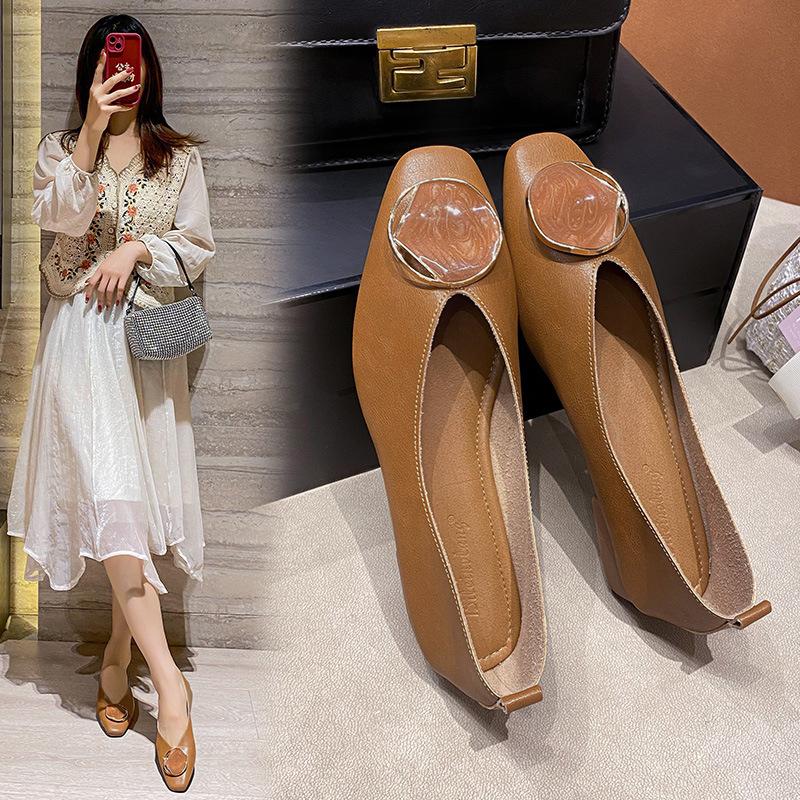 Shallow Mouth Single Shoes Women's 2024 New Retro Buckle Low Heel Flat Shoes Square Headed Soft Leather Mary Jane Shoes
