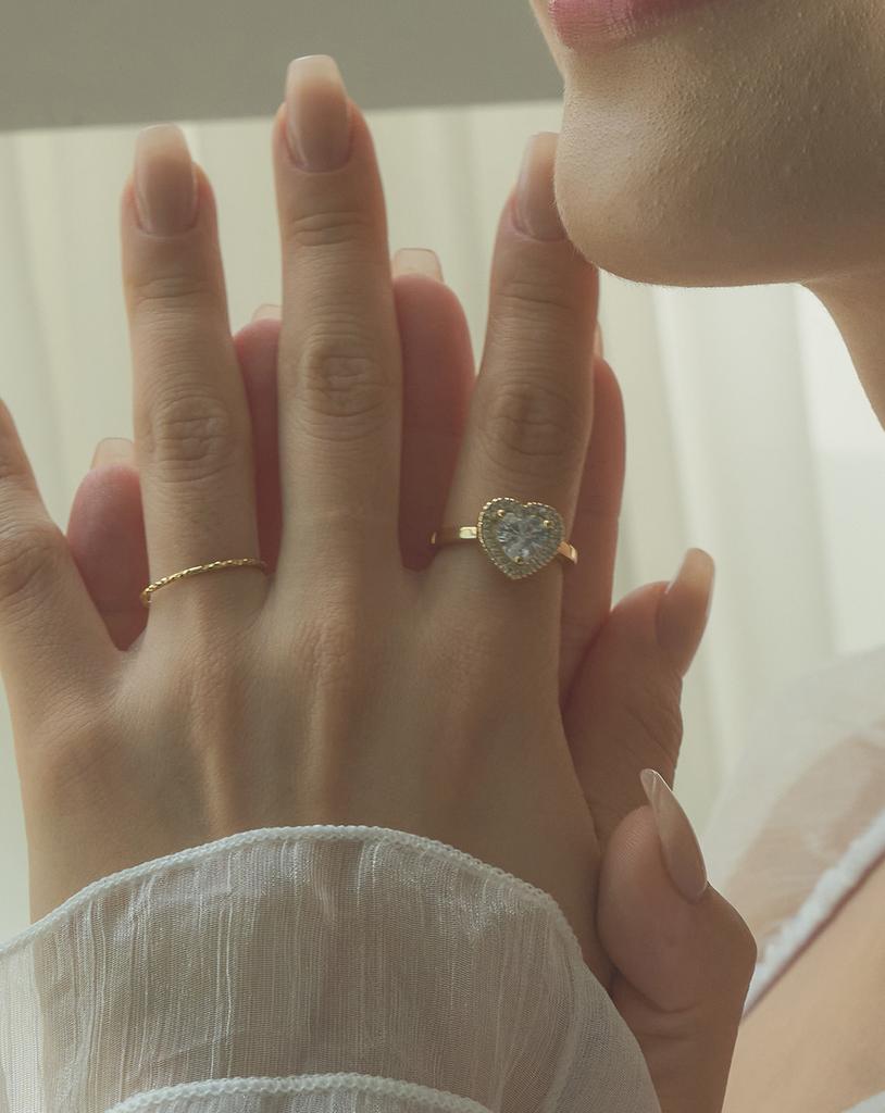 Pm 06:17 Eros Ring (B Type)