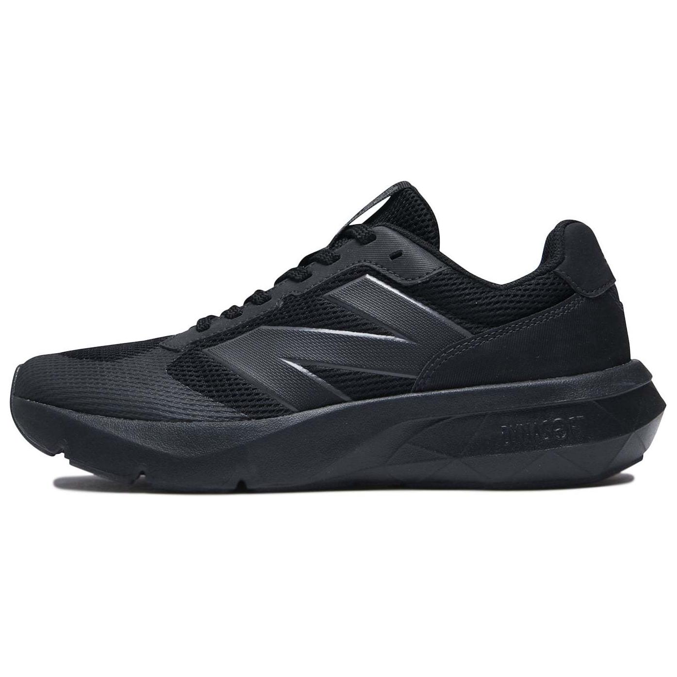 

New Balance Low top Running Shoes Unisex Black UA800SA1 36