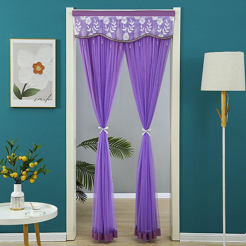 Krajková dvouvrstvá protikomáří závěs na dveře s přepážkou pro soukromí pro všechna roční období