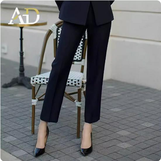 New Pink Professional Attire: Elegant Formal Suit for Women and News Anchors