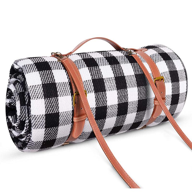 Hot Sale Lightweight Portable Waterproof Camping Summer Beach Blanket Large Picnic Blanket Mat Rug 150cm*200cm