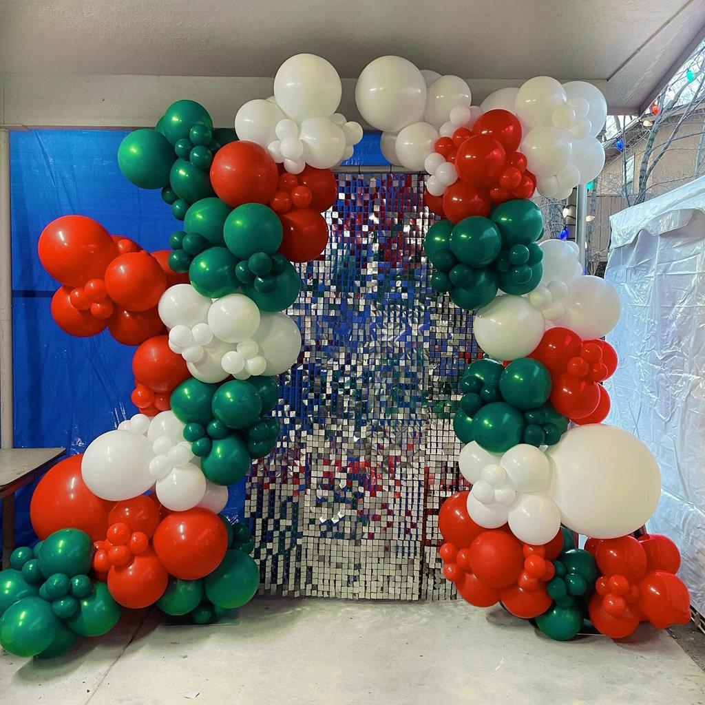 124 red, green, and white balloon arch sets suitable for birthday, Christmas, and New Year decorations
