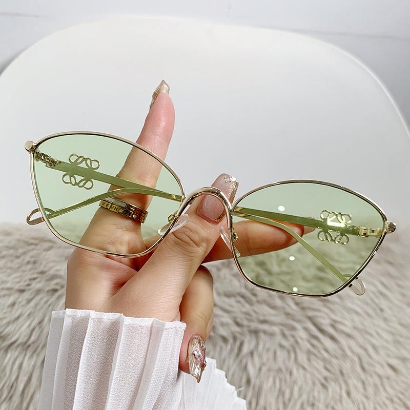 High-End Irregular Women's Sunglasses: Trendy European/American Fashion with Sun Protection