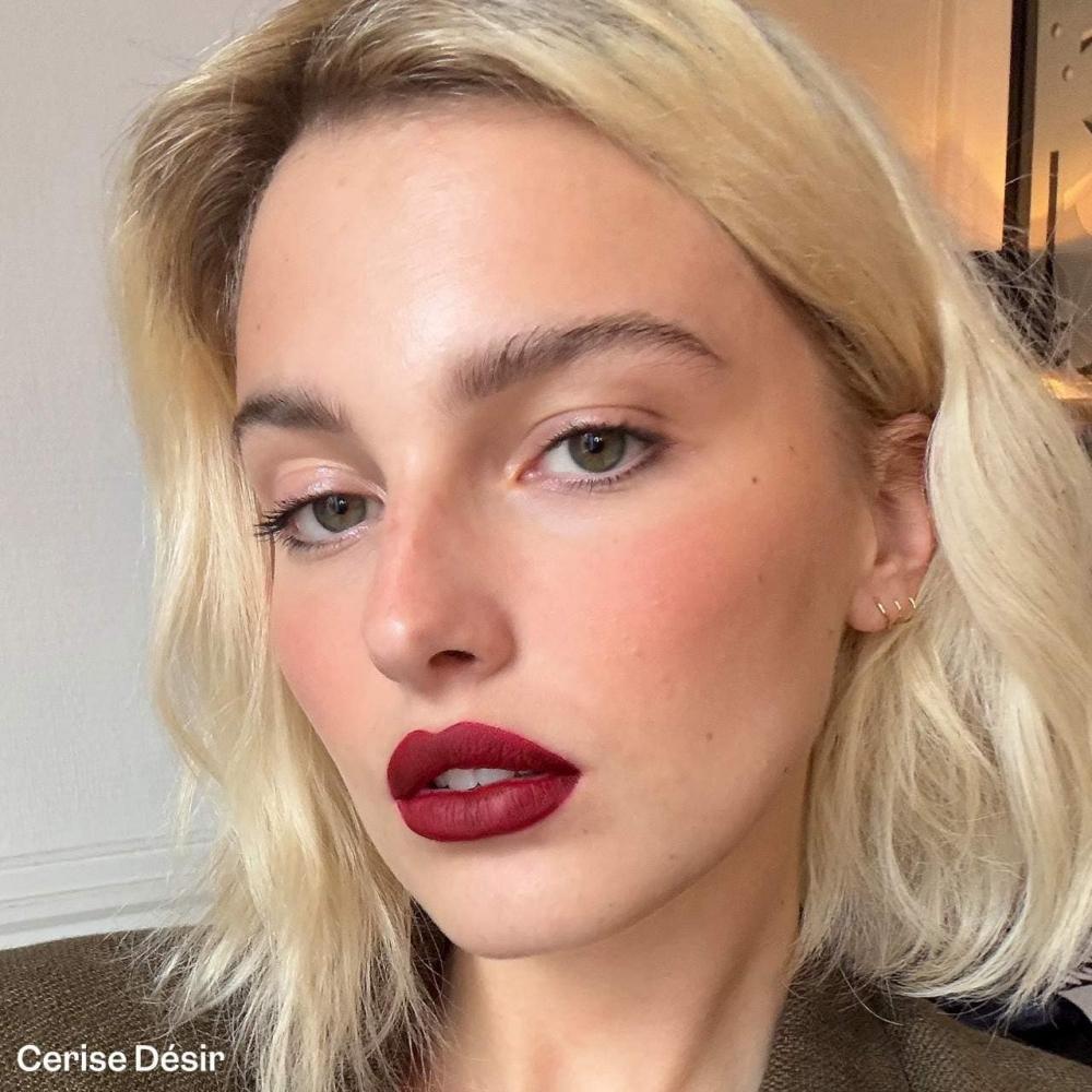 Violette Fr Petal Bouche LiquiD LonGwearinG Matt Lippenstift 0,12 Unzen   3,5 g Cerise D Sir Tief Neutral burGanDy